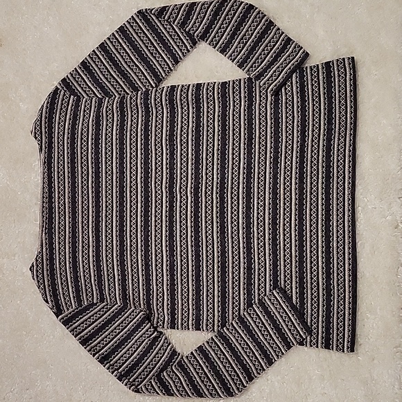 J. Jill embroidered long sleeve blouse - Picture 1 of 7